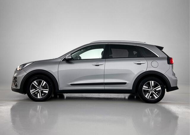 KIA Niro 1.6 GDi Hybrid DynamicLine Op afspraak beschikbaar, interesse in deze mooie auto? Neem vooraf contact op met Kia Breda!