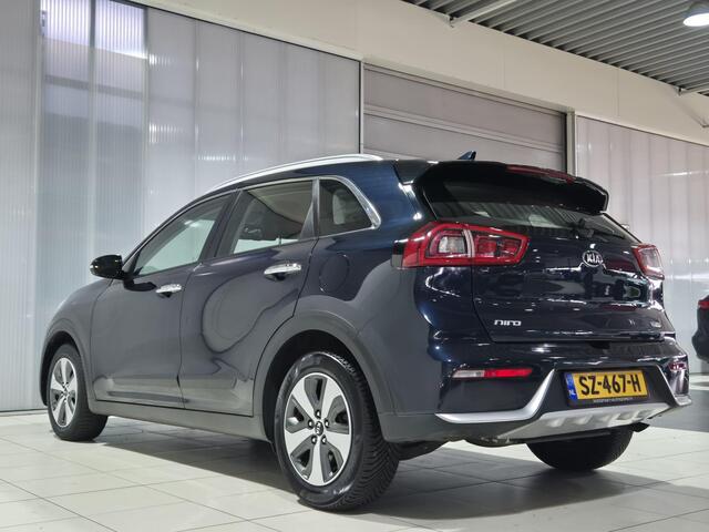 KIA Niro 1.6 GDi Hybrid DynamicLine , Navigatie, achteruitrijcamera, cruise control.