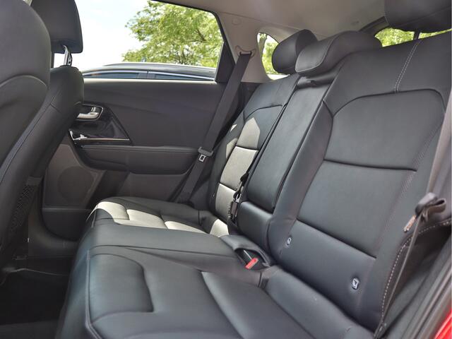 KIA Niro 1.6 GDi PHEV Plug-In ExecutiveLine | Leder | Stoelverw+Koeling | Navi | Camera | Keyless | PDC I tot 10 jaar Garantie