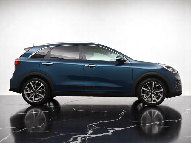 KIA Niro 1.6 GDi Hybrid ExecutiveLine - Navigatie - Camera - Lederen bekleding - Stoel- en stuurverwarming - Trekhaak - Fabrieksgarantie tot 01-2027
