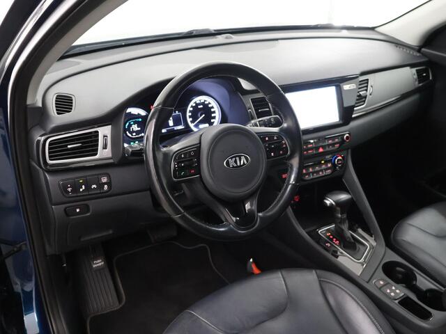 KIA Niro 1.6 GDi Hybrid ExecutiveLine | Trekhaak | Lederen Bekleding | JBL Audio | Dodehoekdetectie | Stoel/Stuurwielverwarming | Stoelventilatie | Elektrisch bedienbare bestuurdersstoel met geheugenfunctie