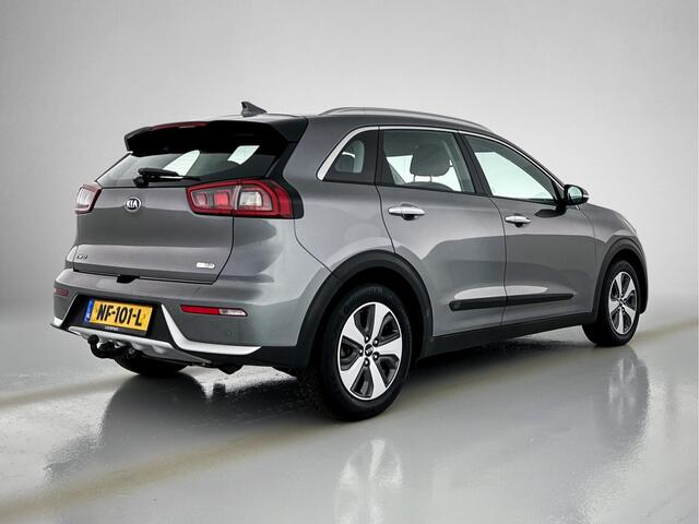 KIA Niro 1.6 GDi Hybrid First Edition | Trekhaak | Parkeer Sensoren | Navigatie |
