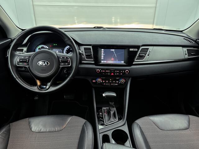 KIA Niro 1.6 GDi Hybrid First Edition | Trekhaak | Parkeer Sensoren | Navigatie |