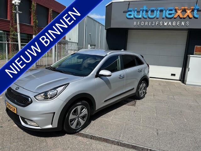 KIA Niro 1.6 GDi Hybrid DynamicLine AIRCO I NAVIGATIE I AUTOMAAT I LAGE KM'S I LMV I PDC