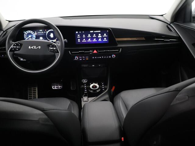 KIA Niro 1.6 GDi Hybrid ExecutiveLine | Panoramadak | Harman/kardon audio | Stoelventilatie | Remote smart Parking | Elektrisch verstelb. bestuurdersstoel met geheugen |