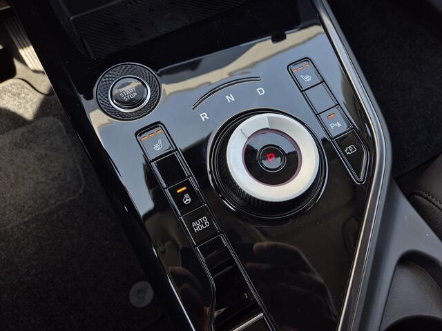 KIA Niro 1.6 GDi Hybrid DynamicLine | Achteruitrijcamera | Stuur- & Stoelverwarming | Navigatie |