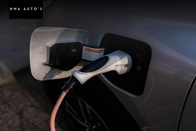 KIA Niro 1.6 GDi PHEV BusinessLine PHEV 1E EIG ACC DAK DEALER GARANTIE BOMVOL CARPLAY STUUR EN STOEL VERWARMING DODEHOEK TREKHAAK