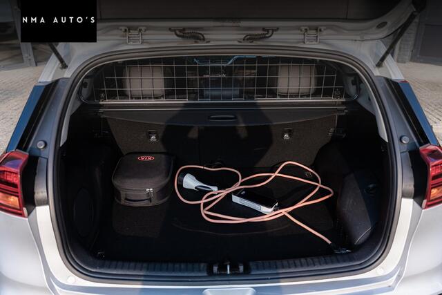 KIA Niro 1.6 GDi PHEV BusinessLine PHEV 1E EIG ACC DAK DEALER GARANTIE BOMVOL CARPLAY STUUR EN STOEL VERWARMING DODEHOEK TREKHAAK