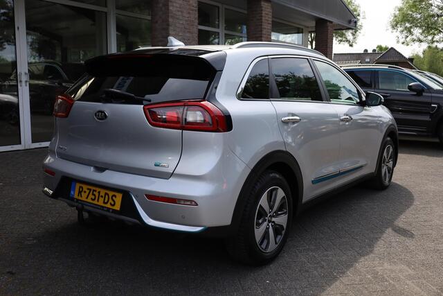 KIA Niro 1.6 GDi PHEV ExecutiveLine STOELVENTILATIE(2X)/VERW(4X) TREKHAAK AFN. LEER MEMORY STUURVERW. JBL-SOUND CARPLAY DAB CLIMA CRUISE VESS CAMERA DODEHOEK 2XPDC ENZ! ENZ!