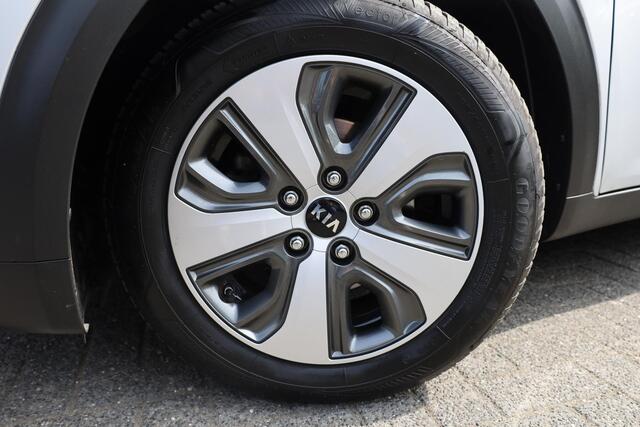KIA Niro 1.6 GDi PHEV ExecutiveLine STOELVENTILATIE(2X)/VERW(4X) TREKHAAK AFN. LEER MEMORY STUURVERW. JBL-SOUND CARPLAY DAB CLIMA CRUISE VESS CAMERA DODEHOEK 2XPDC ENZ! ENZ!