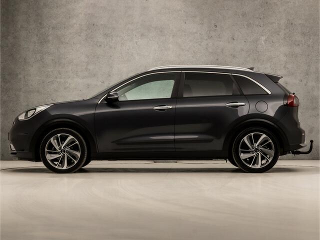 KIA Niro 1.6 GDi Hybrid Executive Automaat (APPLE CARPLAY, NAVIGATIE, JBL AUDIO, CAMERA, STUUR/STOELVERWARMING, ADAPTIVE CRUISE, LEDEREN SPORTSTOELEN, STOELKOELING, KEYLESS, XENON, NIEUWSTAAT)