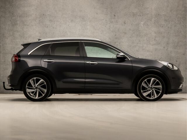 KIA Niro 1.6 GDi Hybrid Executive Automaat (APPLE CARPLAY, NAVIGATIE, JBL AUDIO, CAMERA, STUUR/STOELVERWARMING, ADAPTIVE CRUISE, LEDEREN SPORTSTOELEN, STOELKOELING, KEYLESS, XENON, NIEUWSTAAT)