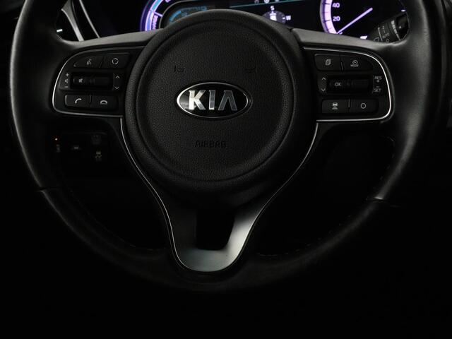KIA Niro 1.6 GDi H. Dyn.Pl.L | Trekhaak afneembaar | Leder | Adaptive cruise | Camera | Carplay | Climate control | DAB | Navigatie