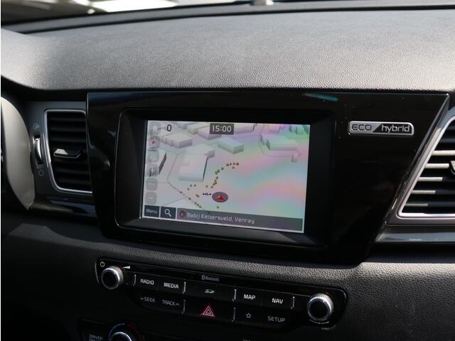 KIA Niro 1.6 GDi Hybrid DynamicLine I Trekhaak I Navi I Camera