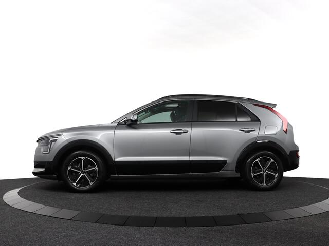 KIA Niro 1.6 GDi Hybrid DynamicPlusLine - Parkeersensoren voor & achter - Lederen interieur - Schuif-/kanteldak - Fabrieksgarantie tot 02-2031