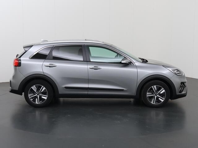 KIA Niro 1.6 GDi Hybrid ExecutiveLine | Panoramadak | Lederen Bekleding | JBL Audio | Dodehoekdetectie | Stoel/Stuurwielverwarming | Stoelventilatie | Elektrisch bedienbare bestuurdersstoel met geheugenfunctie