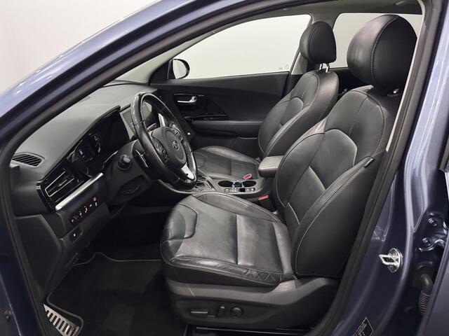 KIA Niro 1.6 GDi Hybrid ExecutiveLine Schuifdak, Leder, Camera, Navi, Keyless start, Cruise control, Winterpakket, Elektrische stoelen