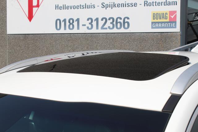 KIA Niro 1.6 GDi Hybrid ExecutiveLine AUTOMAAT/Schuifkantel dak/Navigatie/Elektrisch verstelbare stoelen met memory/Stoelkoeling/Stoelverwarming/Adaptive cruise control/Parkeersensoren rondom/Achteruitrijcamera/Stuurverwarming/Climate control/Dodehoek detectie/Ap
