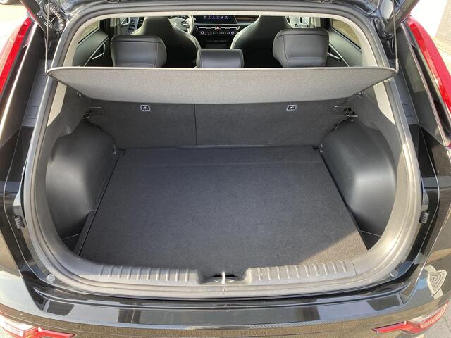 KIA Niro 1.6 GDi Hybrid ExecutiveLine Schuif/-kanteldak, Dodehoekdetectie, seat memory, Stoelkoeling + verwarming, Parkeersensoren, Leder, BTW-auto, NL-auto