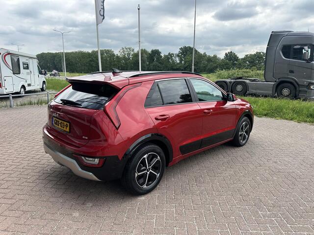 KIA Niro 1.6 GDi Hybrid DynamicPlusLine Stoel + Stuurverwarming | Elektrische achterklep | Schuifdak