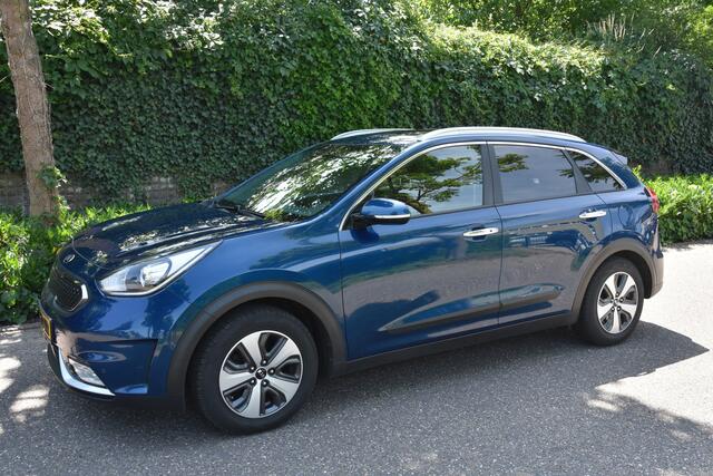KIA Niro 1.6 GDi Hybrid BusinessLine | TREKHAAK | LEDER | SCHUIFDAK