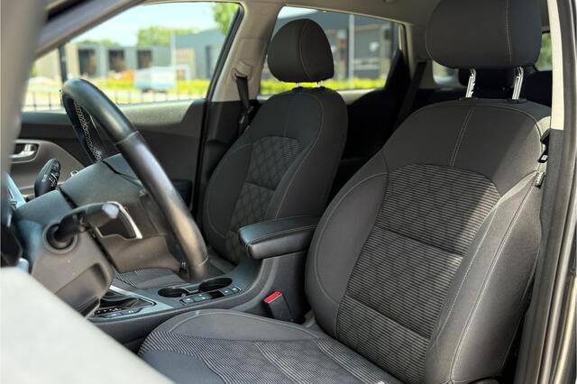 KIA Niro 1.6 GDi PHEV Dynamic Line 144pk - Stoel/Stuur verwarming - Camera - Carplay - ACC - Rijklaar