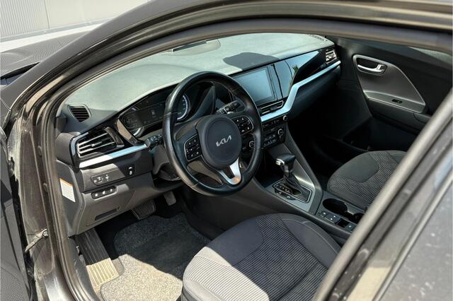 KIA Niro 1.6 GDi PHEV Dynamic Line 144pk - Stoel/Stuur verwarming - Camera - Carplay - ACC - Rijklaar