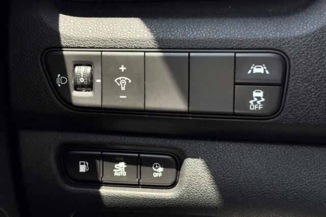 KIA Niro 1.6 GDi PHEV Dynamic Line 144pk - Stoel/Stuur verwarming - Camera - Carplay - ACC - Rijklaar