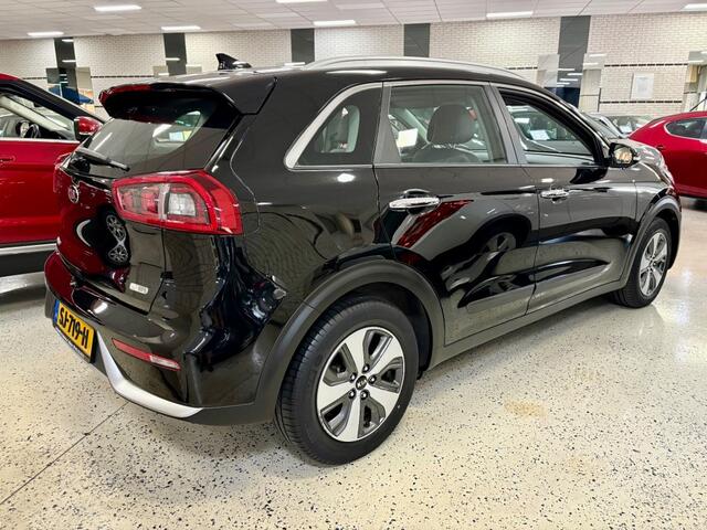 KIA Niro 1.6 GDI H. DYNAMICL. / Climat / Cruise / Navi / Apple/ Android