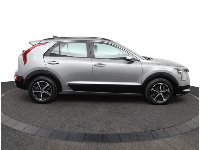 KIA Niro 1.6 GDi Hybrid DynamicLine - Navigatie - Cruise Control - Climate Control - Apple CarPlay/Android Auto - Fabrieksgarantie tot 05-2031