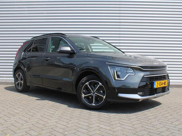KIA Niro 1.6 GDi Hybrid DynamicPlusLine | Schuif-/kanteldak | Stuur-/stoelverwarming | Cruise adapt. | Camera | Clima | 16" LM |