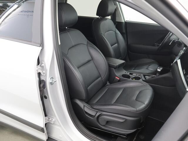 KIA Niro 1.6 GDi Hybrid ExecutiveLine | Trekhaak | Panoramadak | Lederen Bekleding | JBL Audio | Dodehoekdetectie | Stoel/Stuurwielverwarming | Stoelventilatie | Elektrisch bedienbare bestuurdersstoel met geheugenfunctie