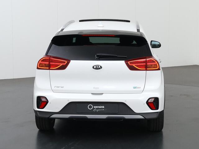 KIA Niro 1.6 GDi PHEV ExecutiveLine | | Trekhaak | Panoramadak | Lederen Bekleding | JBL Audio | Dodehoekdetectie | Stoel/Stuurwielverwarming | Stoelventilatie | Elektrisch bedienbare bestuurdersstoel met geheugenfunctie