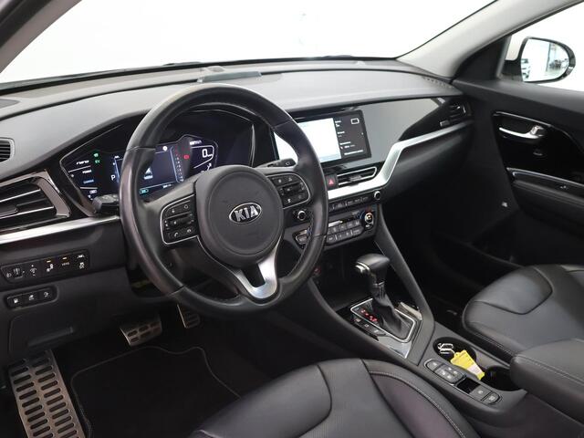 KIA Niro 1.6 GDi PHEV ExecutiveLine | | Trekhaak | Panoramadak | Lederen Bekleding | JBL Audio | Dodehoekdetectie | Stoel/Stuurwielverwarming | Stoelventilatie | Elektrisch bedienbare bestuurdersstoel met geheugenfunctie