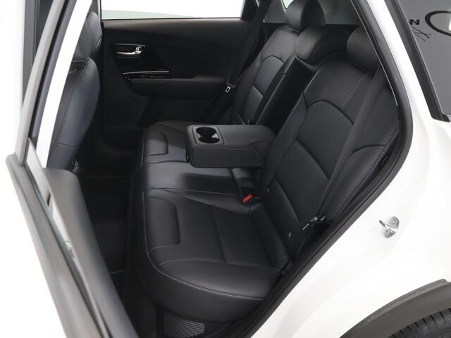 KIA Niro 1.6 GDi PHEV ExecutiveLine | | Trekhaak | Panoramadak | Lederen Bekleding | JBL Audio | Dodehoekdetectie | Stoel/Stuurwielverwarming | Stoelventilatie | Elektrisch bedienbare bestuurdersstoel met geheugenfunctie