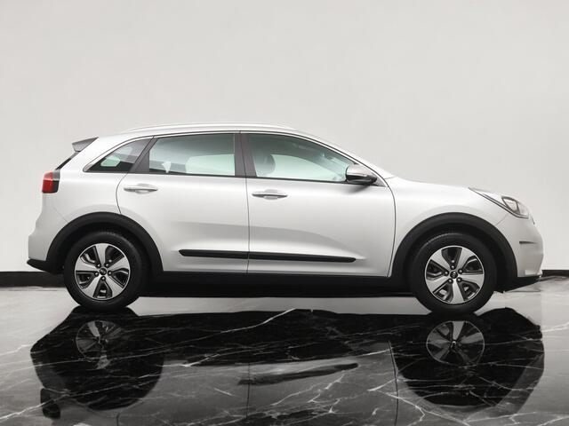 KIA Niro 1.6 GDi Hybrid DynamicLine - Navigatie - Camera - Climate control - Cruise control - Trekhaak - 12 maanden garantie