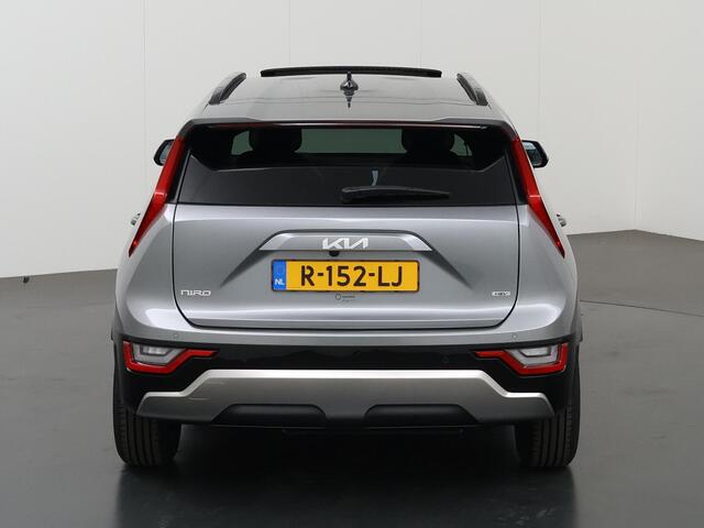 KIA Niro 1.6 GDi Hybrid DynamicPlusLine | Head Up | Lederen Bekleding | Elektr. Schuif/kanteldak | Elektrische bedienbare Achterklep | Elektrisch Verstelbare Bestuurderstoel |