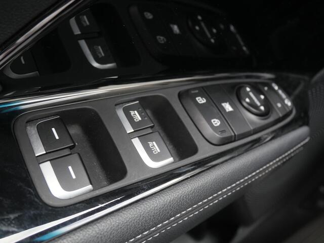 KIA Niro 1.6 GDi Hybrid DynamicLine | Cruise | Camera | Clima | Carplay | Navi |