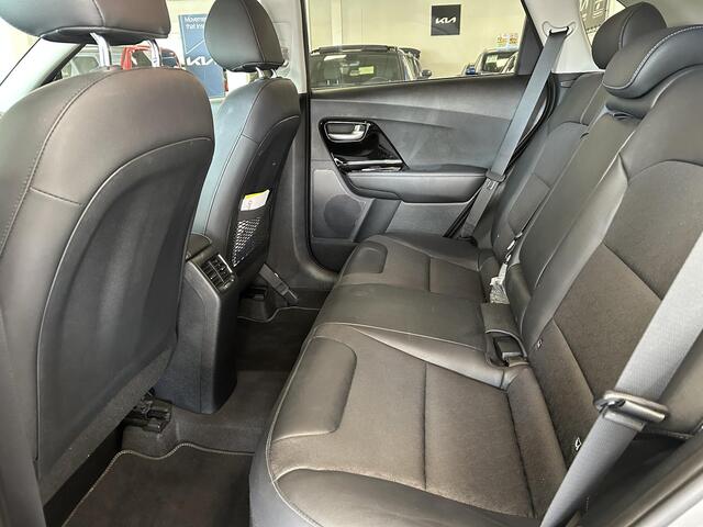 KIA Niro 1.6 GDi Hybrid Style Edition Led, Keyless entry, JBL, AppleCarPlay, Parkeer Sensoren Voor&Achter!