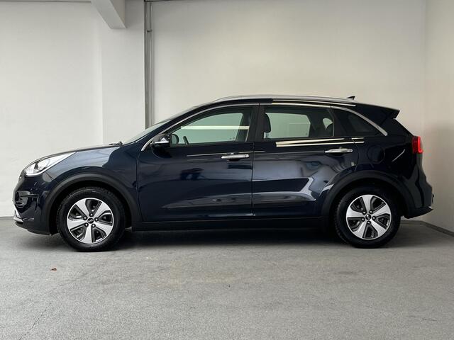 KIA Niro 1.6 GDi Hybrid First Edition | TREKHAAK | CARPLAY | HALF-LEDER |