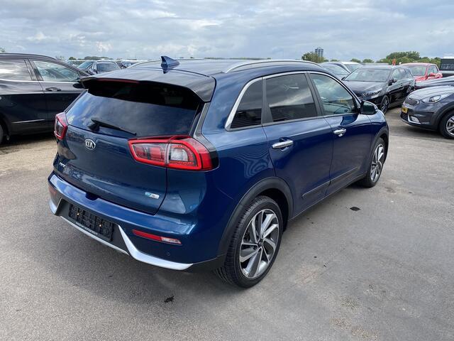 KIA Niro 1.6 GDi Hybrid Edition Navigatie, LMV, Dealerondehrouden, Privacy glass, Parkeersensoren, Achteruitijcamera