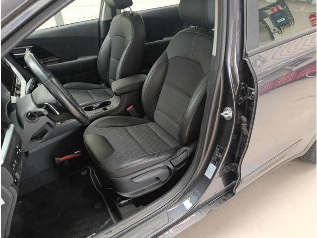 KIA Niro 1.6 GDi Hybrid DynamicLine