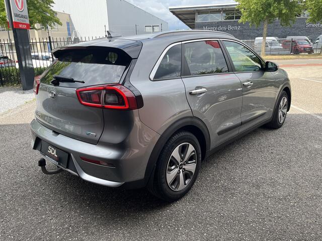 KIA Niro 1.6 GDi Hybrid DynamicPlusLine // LED // ADAPTIVE CRUISE // HALF LEDER // NAVI+CARPLAY // CAMERA+SENSOREN //