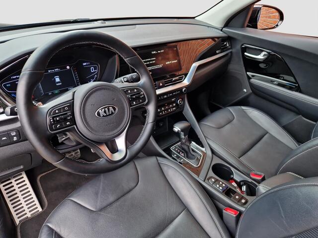 KIA Niro 1.6 GDi Hybrid ExecutiveLine | Stoelventilatie | JBL | Open Dak | LED | Dodehoek |