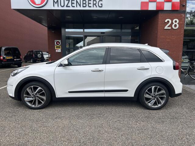 KIA Niro 1.6 GDi Hybrid ExecutiveLine // LED // NAVI + CARPLAY // LEDER + MEMORY // CAMERA + PDC V+A // ADAPTIV CRUISE