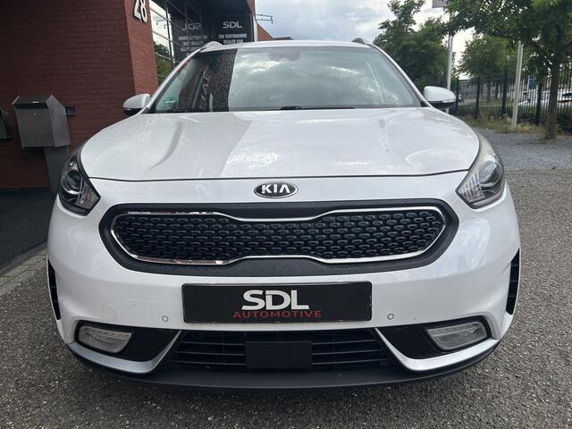 KIA Niro 1.6 GDi Hybrid ExecutiveLine // LED // NAVI + CARPLAY // LEDER + MEMORY // CAMERA + PDC V+A // ADAPTIV CRUISE