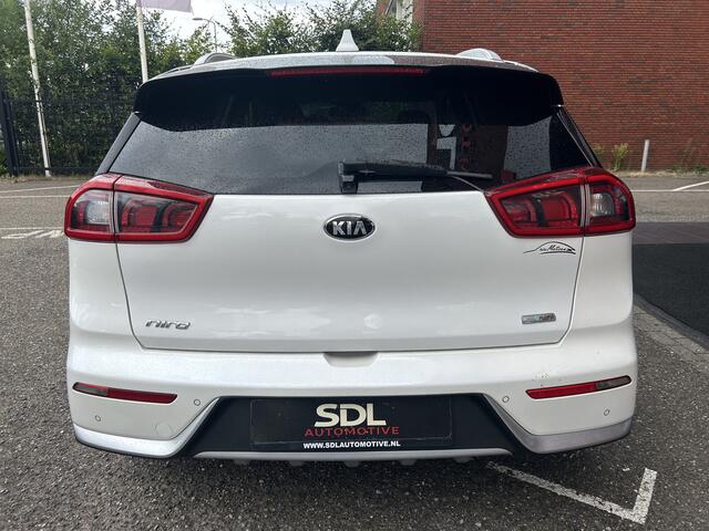 KIA Niro 1.6 GDi Hybrid ExecutiveLine // LED // NAVI + CARPLAY // LEDER + MEMORY // CAMERA + PDC V+A // ADAPTIV CRUISE