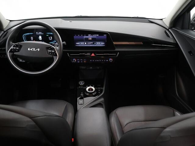 KIA Niro 1.6 GDi Hybrid DynamicLine Edition | 18" lichtmetalen velgen | Elektrisch verstelbare bestuurdersstoel met geheugen | Stoelventilatie | Elektrisch bedienbare achterklep