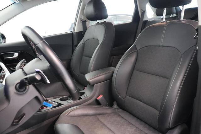 KIA Niro 1.6 GDi Hybrid DynamicLine | Camera Climate control | Navigatie | Trekhaak | AppleCarplay AndroidAuto | Cruise control Adaptief |