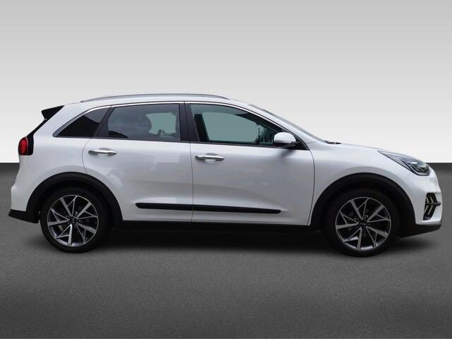 KIA Niro 1.6 GDi Hybrid ExecutiveLine | trekhaak | Stoel verwarming/koeling | panorama dak | lederen bekleding |